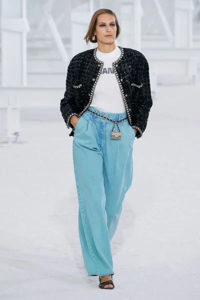 Look 20